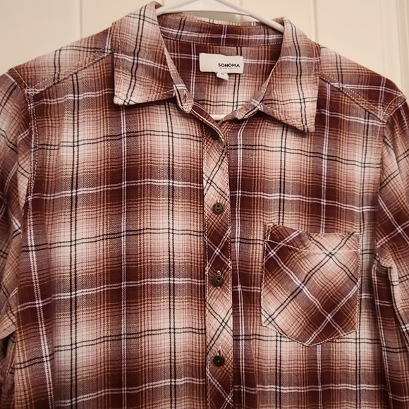 Women's Flannel Shirt - Picture 3 of 9